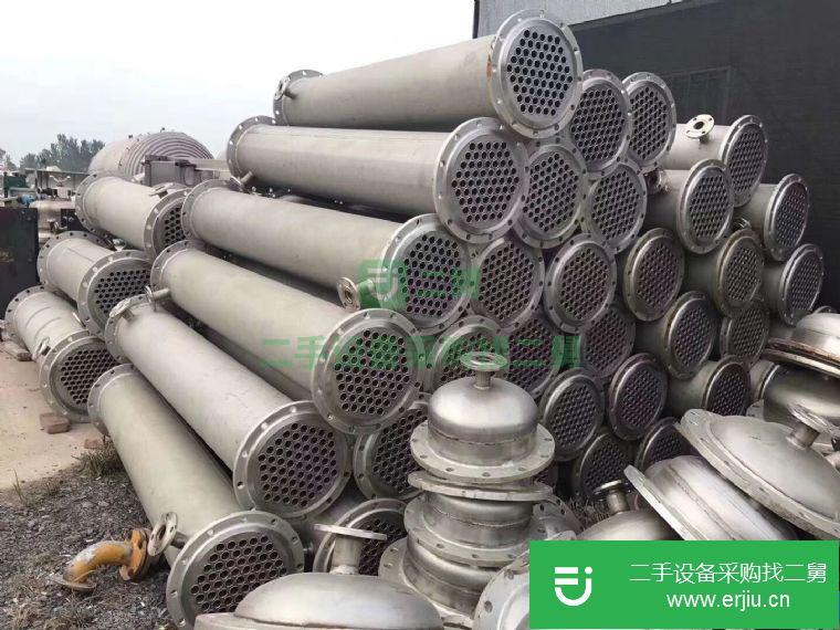轉(zhuǎn)讓:不銹鋼列管冷凝器現(xiàn)貨供應(yīng)