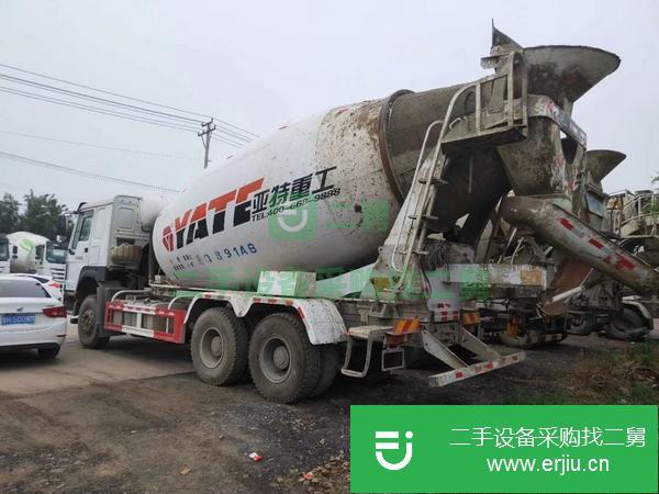出售17年國五豪沃大14拉16方攪拌罐車