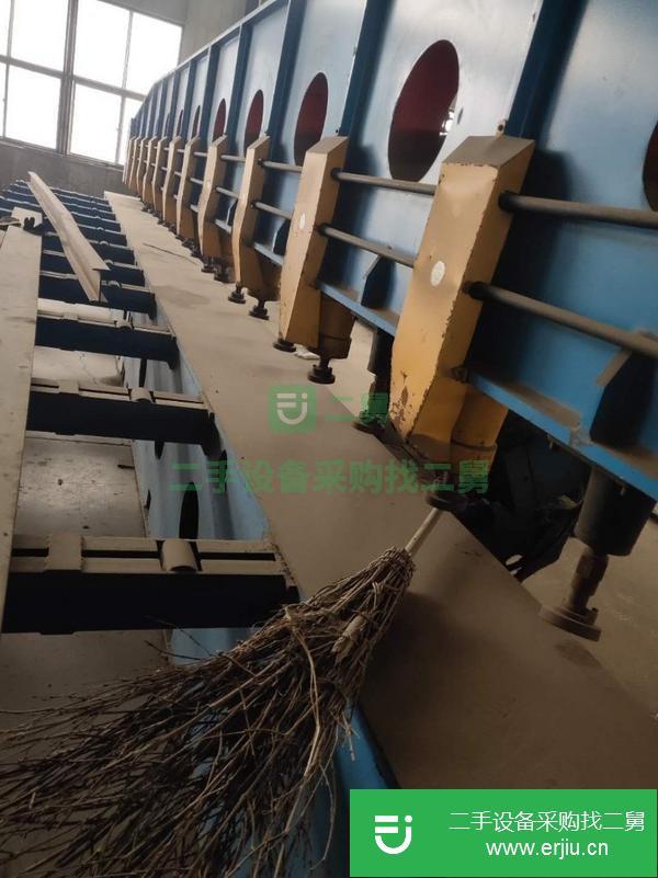 轉(zhuǎn)讓二手的銑邊機(jī)XBJ- 9