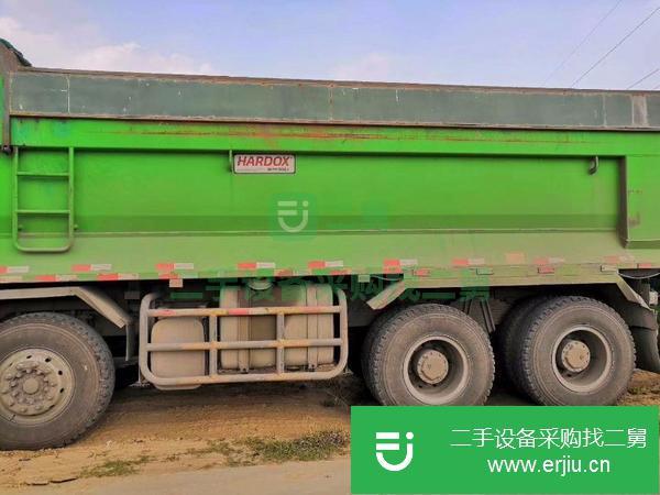 轉(zhuǎn)讓二手的豪沃6.8米,囯五排放自卸車,17年11月,車況精品,全車新輪胎