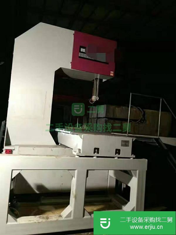 轉(zhuǎn)讓八九成新偉業(yè)GY35140-120-2600立式鋸床