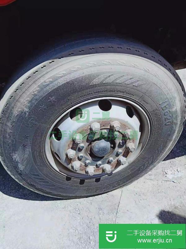 轉(zhuǎn)讓到家一批16年二手解放牽引車 350馬力 雙驅(qū)輕體