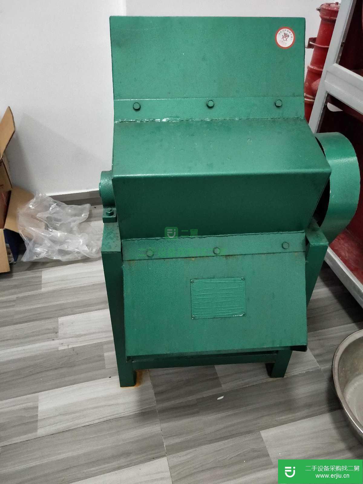 出售二手的大型碎冰機