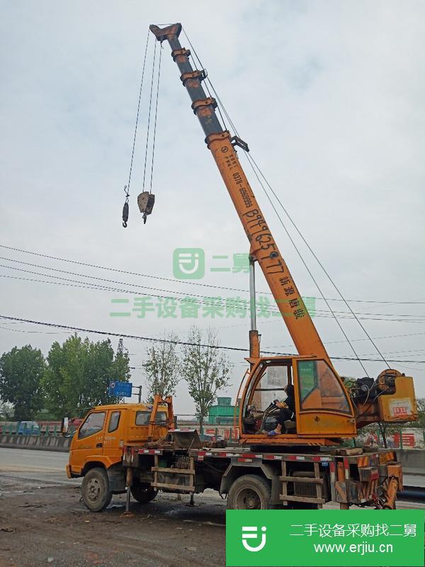 出售新源唐駿十二噸吊車2013年5月國三