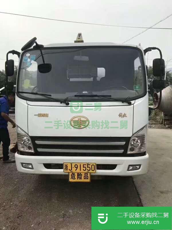 急轉二手5噸油罐車