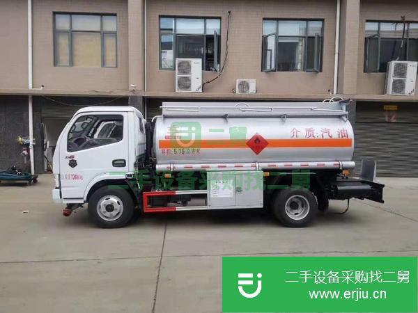 廠家常年低價出售5-20噸油罐車現車,二手油罐車特價處理