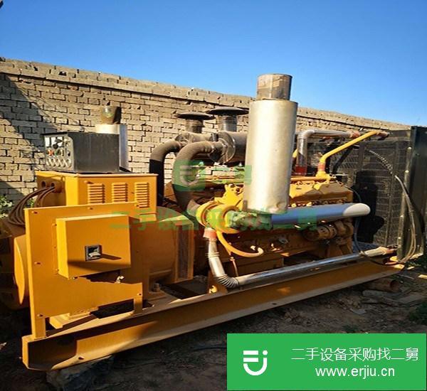 轉(zhuǎn)讓上柴原裝優(yōu)質(zhì)機(jī)器低價轉(zhuǎn)賣四百千瓦二手柴油發(fā)電機(jī)組