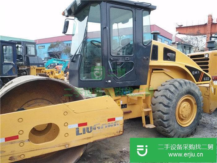 泰州轉讓二手22噸壓路機,徐工26噸振動壓路機