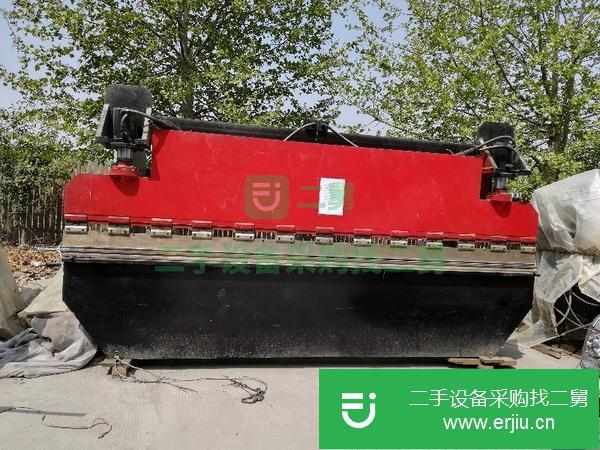 低價(jià)出售轉(zhuǎn)讓二手折彎機(jī) 與剪板機(jī)