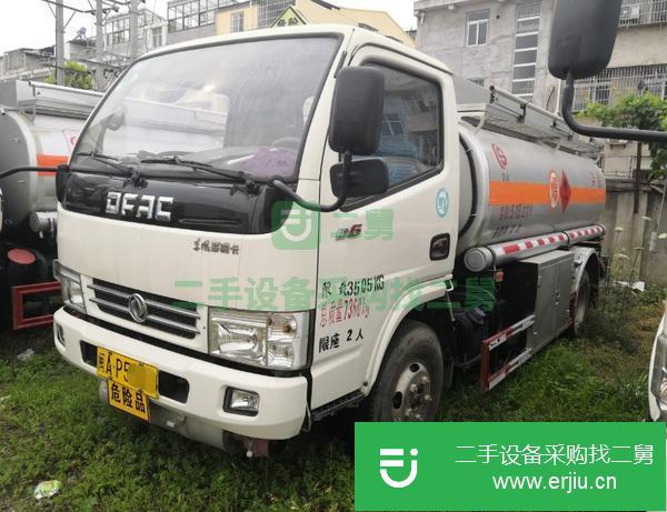 二手5噸油罐車 二手8噸10噸油罐車帶手續(xù)轉(zhuǎn)讓