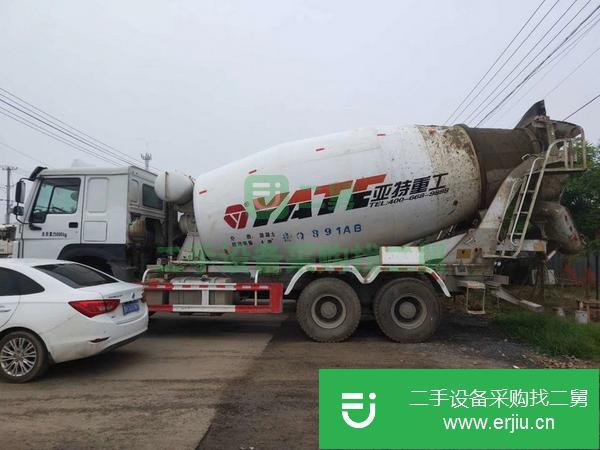 出售17年國五豪沃大14拉16方攪拌罐車