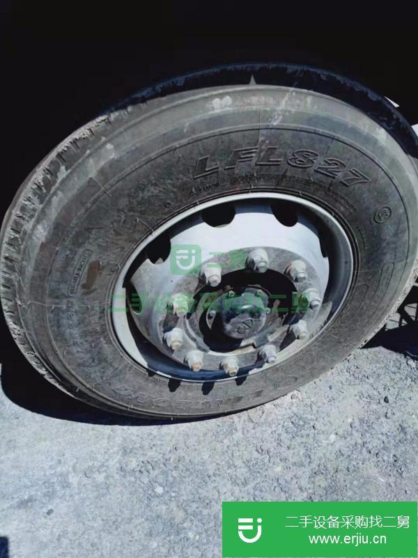 急售17年二手德龍牽引車 400馬力 雙驅輕體