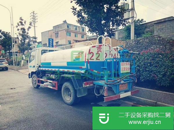 轉讓5噸灑水車