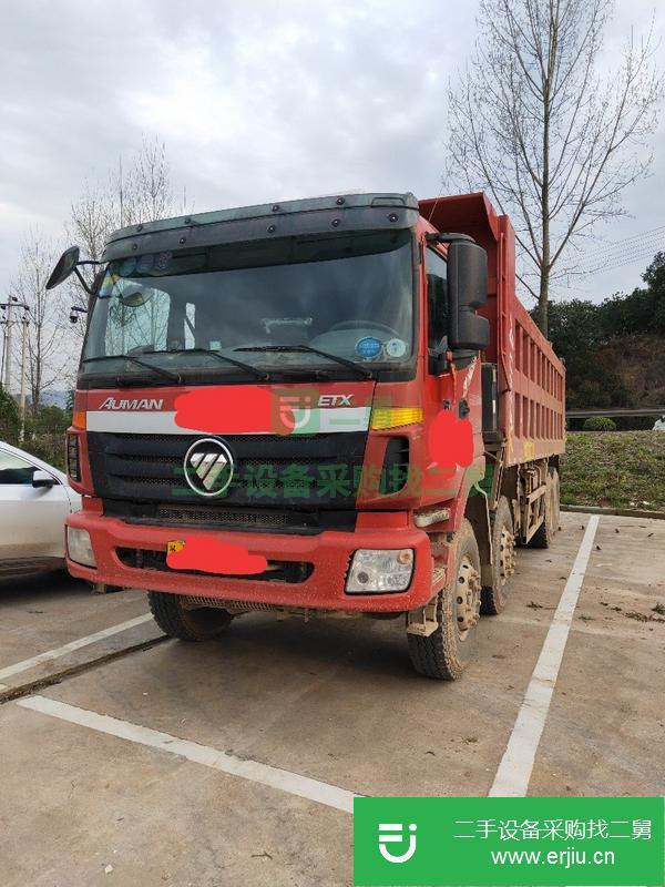 兩臺二手的歐曼ETX前四后八牽引車轉讓