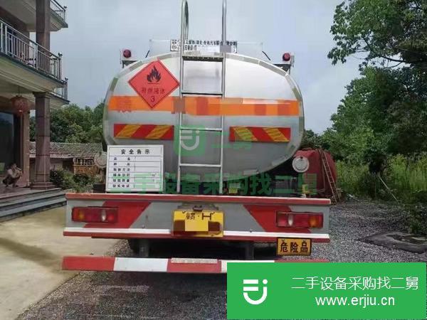 便宜出售5噸8噸加油車可分期0首付提車