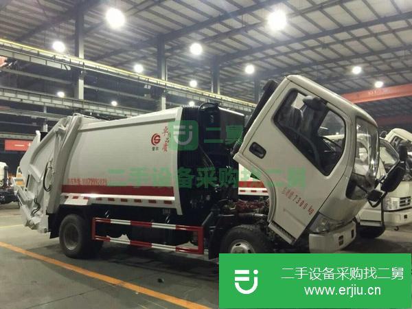 轉讓楚勝8噸后裝式壓縮垃圾車便宜賣