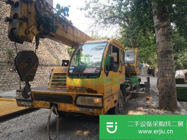 轉(zhuǎn)讓二手的徐工吊車08年6月份12t