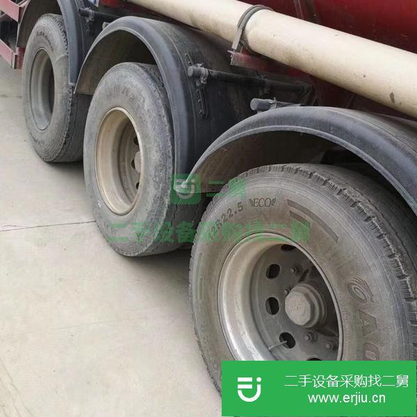 轉讓二手不銹鋼油罐車 實地看車 包提檔過戶