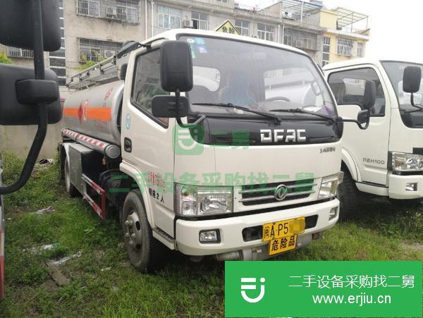 二手5噸油罐車 二手8噸10噸油罐車帶手續(xù)轉(zhuǎn)讓