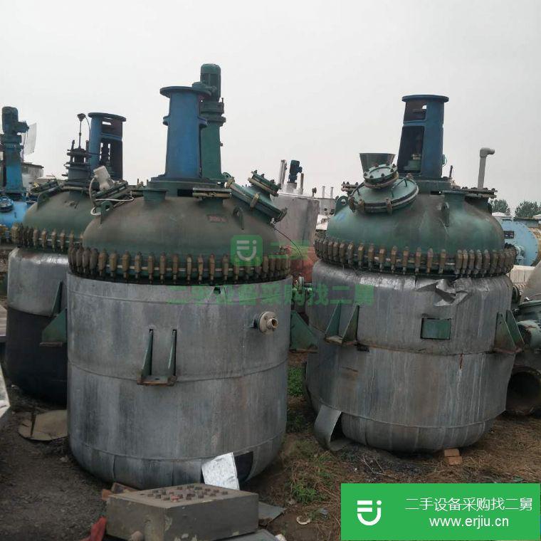 轉讓1噸、2噸、3噸、5噸不銹鋼攪拌釜二手電加熱反應釜
