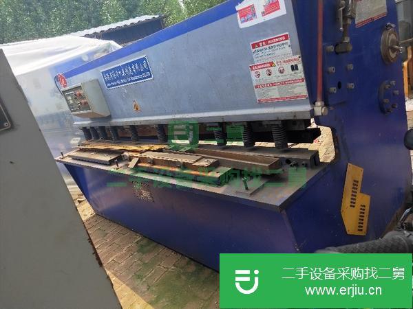 低價出售轉讓4乘2米5剪板機