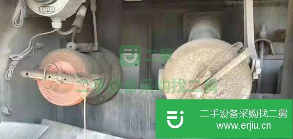 轉(zhuǎn)讓可異地年審的二手5噸加油車