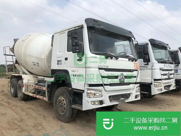 出售二手的大12方豪沃，國四排放攪拌車