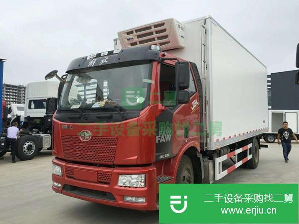 轉讓急售6 米8解放肉鉤冷藏車