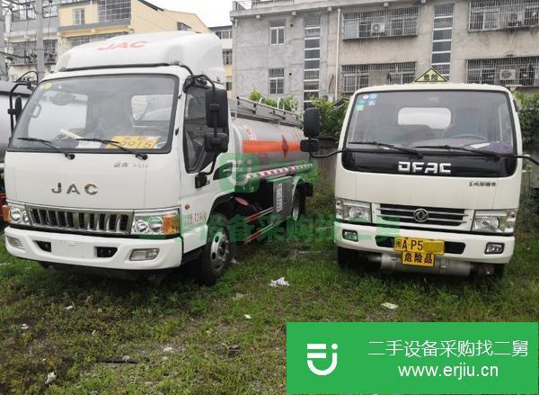 二手5噸油罐車 二手8噸10噸油罐車帶手續(xù)轉(zhuǎn)讓