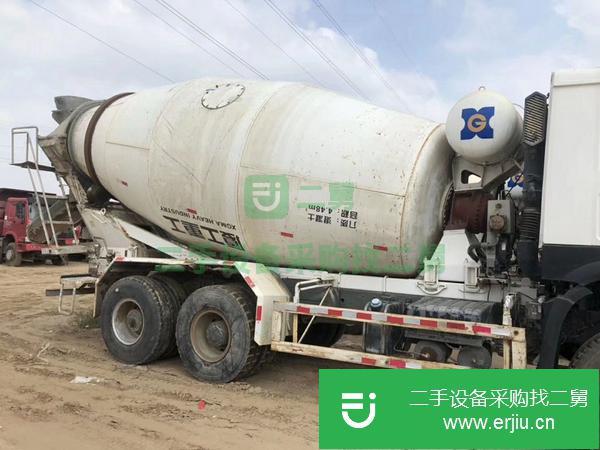 出售二手的大12方豪沃，國四排放攪拌車