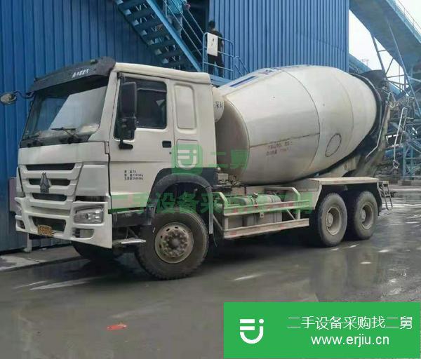 低價出售一批16年國四精品豪沃攪拌車