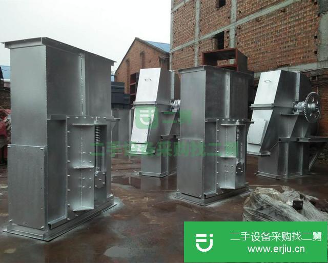 斗式提升機設備采用高耐磨特種合金