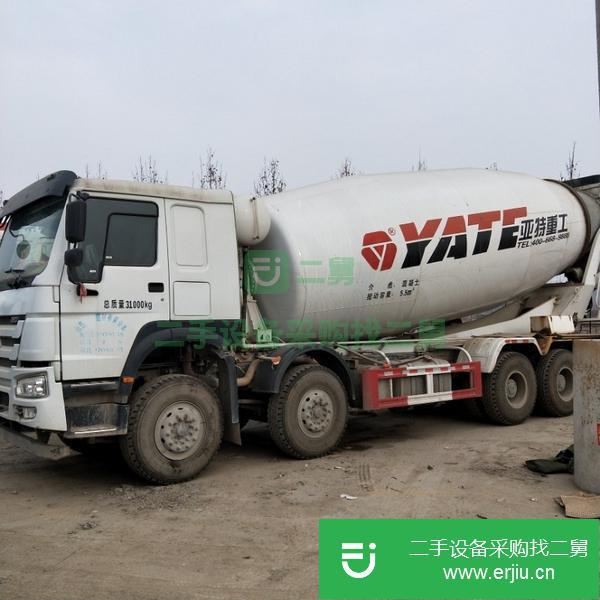 國五20方二手豪沃水泥罐車