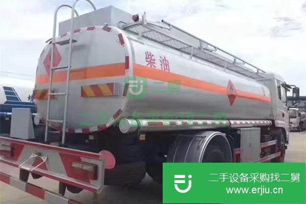 轉讓12噸加油車專用車