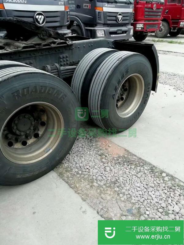 轉(zhuǎn)讓一批二手東風(fēng)天龍國五520馬力牽引車