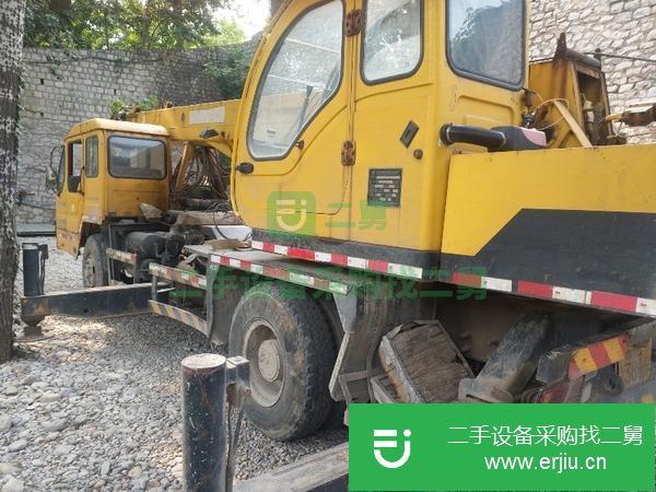 轉(zhuǎn)讓二手的徐工吊車08年6月份12t
