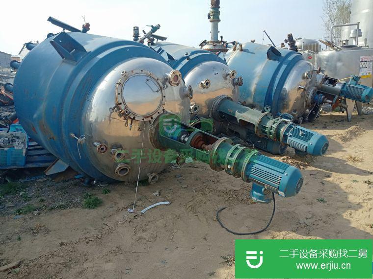 轉讓:出售二手3噸5噸搪瓷反應釜二手不銹鋼電加熱反應釜二手高壓反應釜