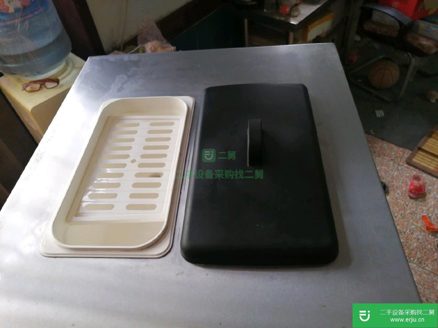 出售二手冰淇淋機(jī)一臺