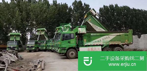 出售一批17年國五歐曼自卸車