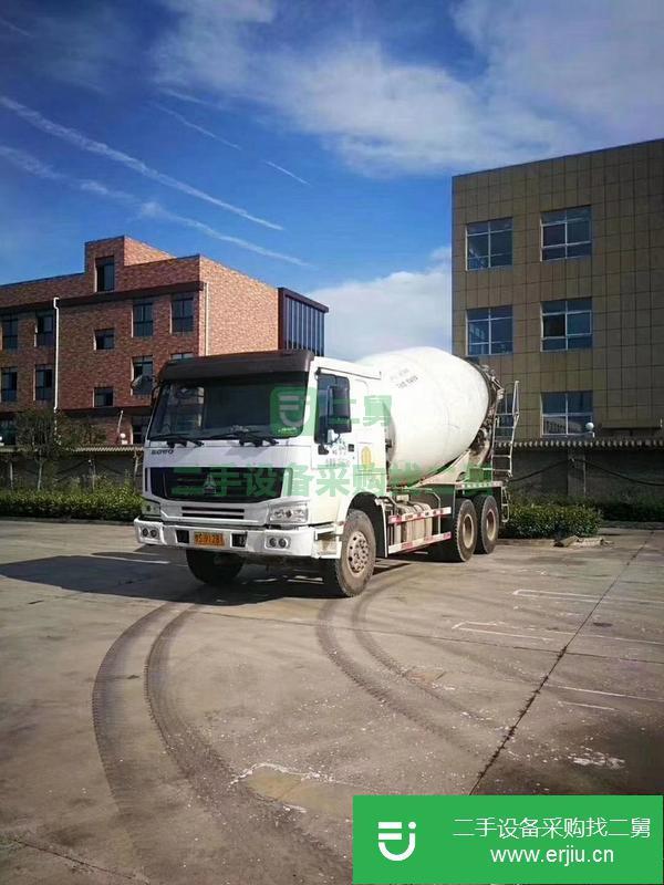 出售二手的大12方豪沃，國四排放攪拌車