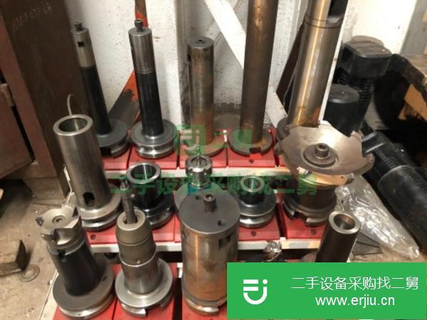 轉讓二手的中捷自動鏜床AH110