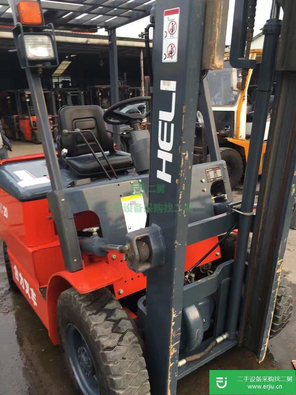 出售二手夾包叉車，二手電動叉車，二手叉車1到10噸叉車