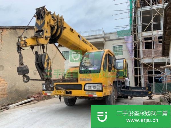 轉(zhuǎn)讓二手的八成新的徐工20b吊車