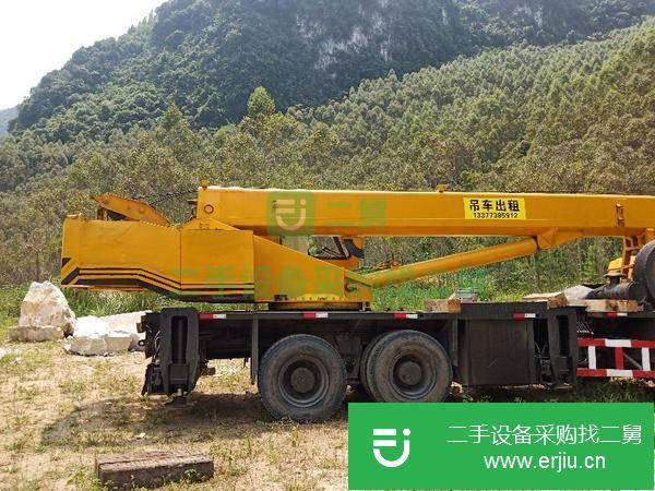 出售07年5月柳工20噸吊車,手續脫審一年,正常做工,剛做油漆保養!