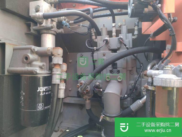 轉讓二手的精品日立160LC挖土機