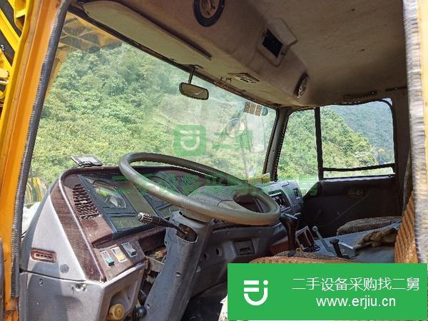 出售07年5月柳工20噸吊車,手續脫審一年,正常做工,剛做油漆保養!