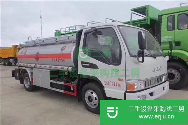 轉讓5噸油罐車