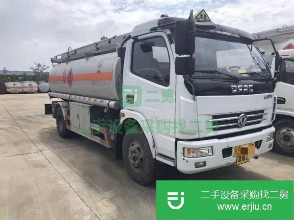 工地完工轉讓手續齊全8噸油罐車