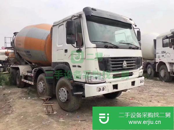 轉讓14年國四豪沃攪拌車  大18方