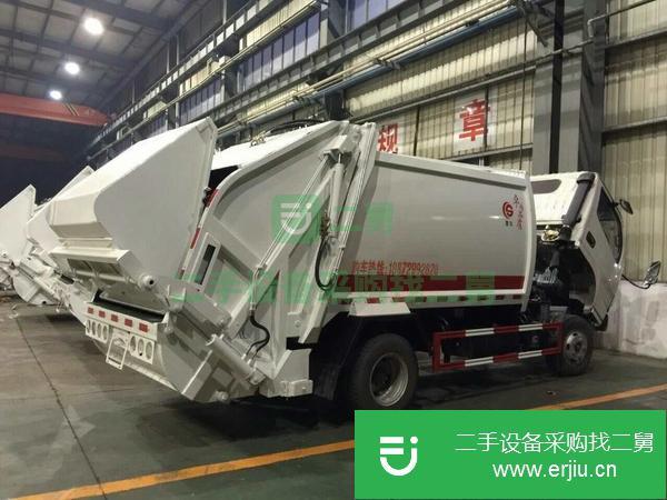 轉讓楚勝8噸后裝式壓縮垃圾車便宜賣